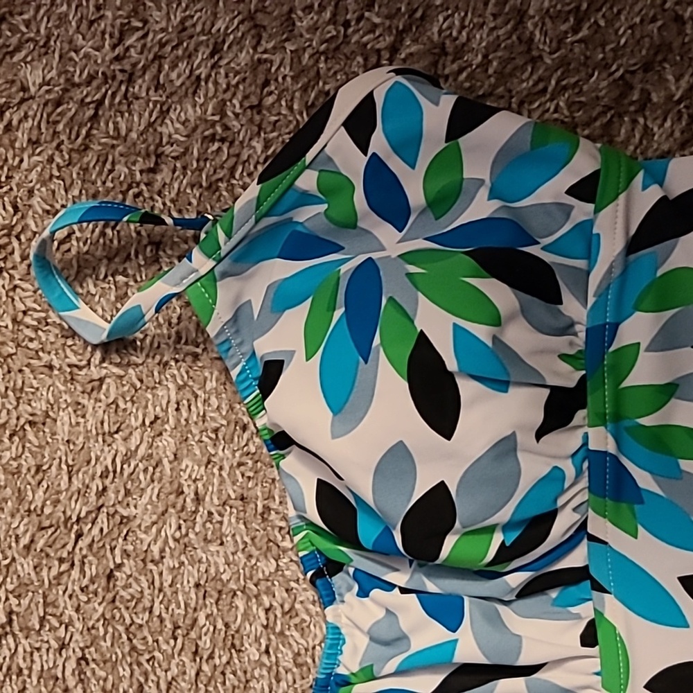 Colorful Swim Top - Picture 2 of 6